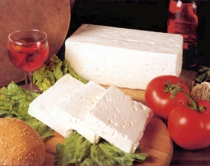 http://www.aminpars.com/products_pictures/lg_840cd_11-08-27-feta_cheese_9485950_std.jpg